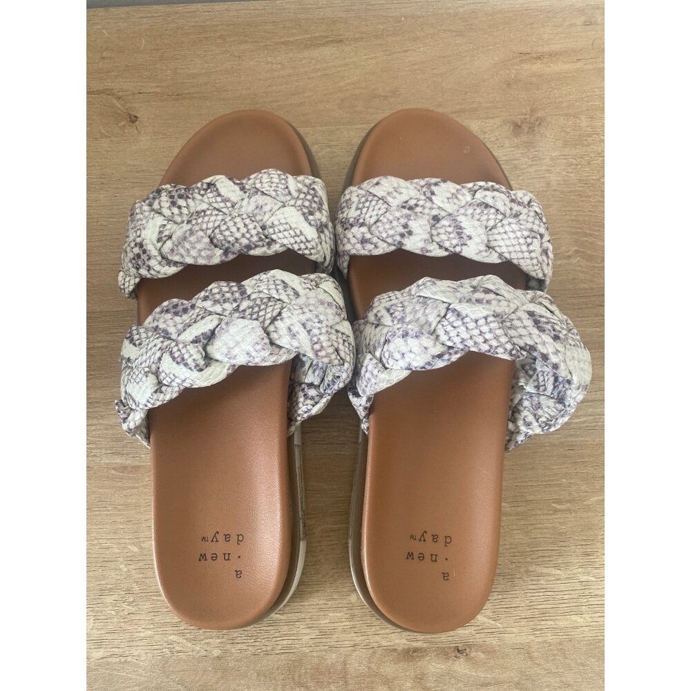 Braided Strap Slide Sandals Snake Print Gray & Cream Size 7 Women's